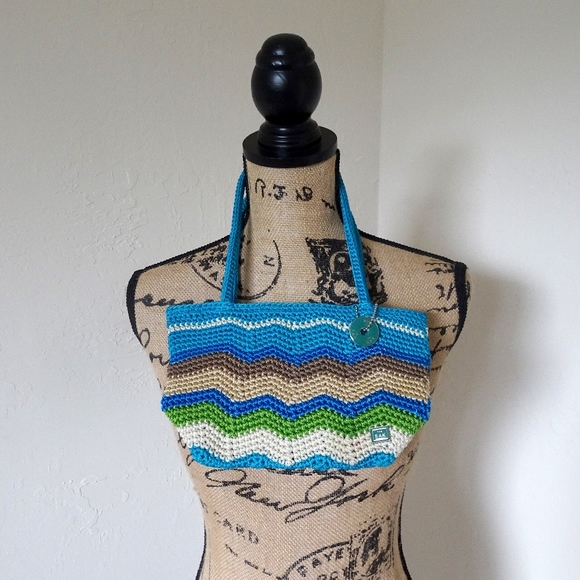The Sak Small Blue Zig Zag Striped Crochet Lined Summer Beach Shoulder Bag - Picture 2 of 6